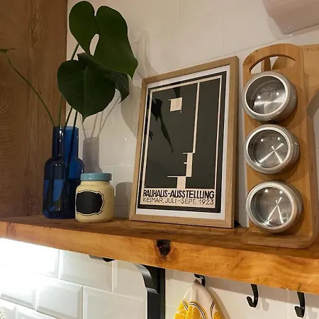Apartment In Town Centre *