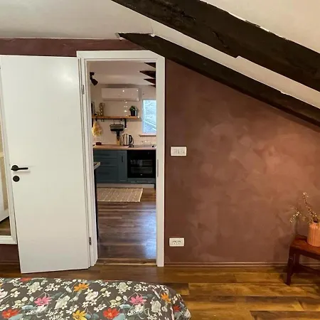 Apartment In Town Centre *