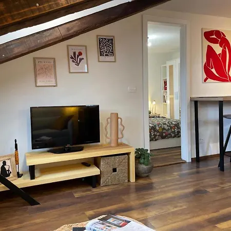 Apartment In Town Centre Rijeka